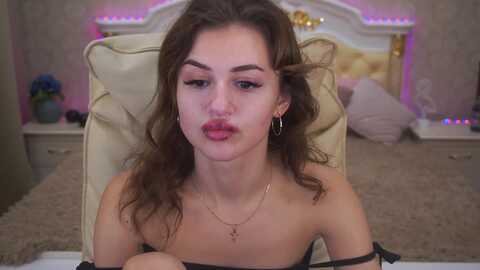 lilidanger @ myfreecams on 20231115