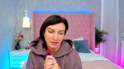 luckysandra @ myfreecams on 20231115