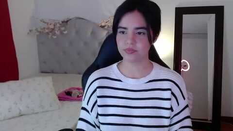 miacollins1x @ myfreecams on 20231115