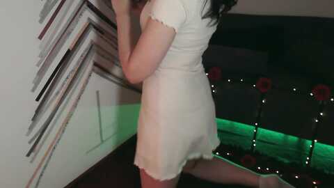 roomtoavoid @ myfreecams on 20231115