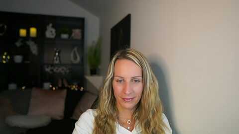 nikki__sexx__ @ myfreecams on 20231116