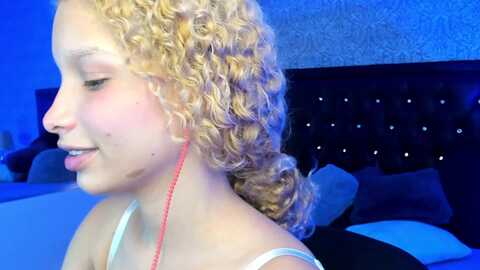 kendra_axl10 @ myfreecams on 20231117