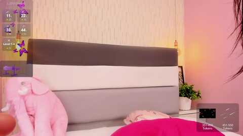 ethanjara @ myfreecams on 20231118