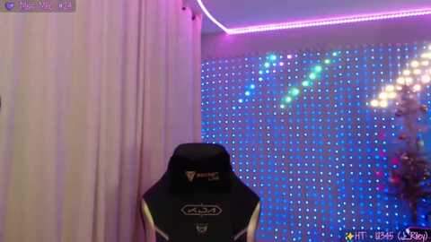 sincityvee @ myfreecams on 20231118