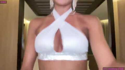 babebusiness @ myfreecams on 20231121