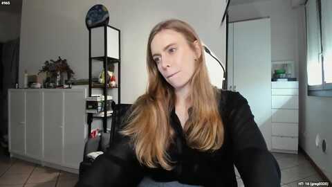 personage @ myfreecams on 20231121