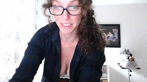 sarah_stark @ myfreecams on 20231121