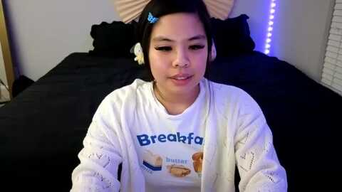 dolllface @ myfreecams on 20231123