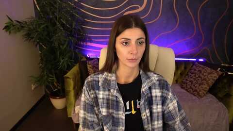 freyagray @ myfreecams on 20231123