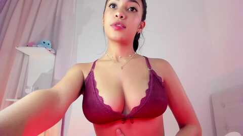 sweetmoon1 @ myfreecams on 20231123