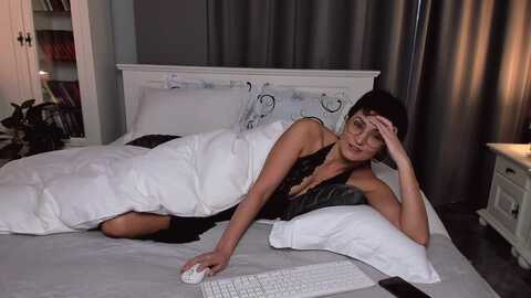ariana_sage @ myfreecams on 20231124
