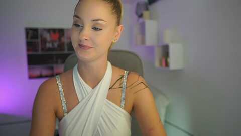 natalliastarr @ myfreecams on 20231124