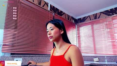 ninawong @ myfreecams on 20231124