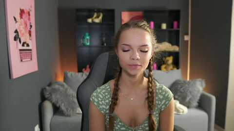 natasha_malk @ myfreecams on 20231126