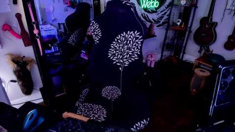 charlettewebb @ myfreecams on 20231201