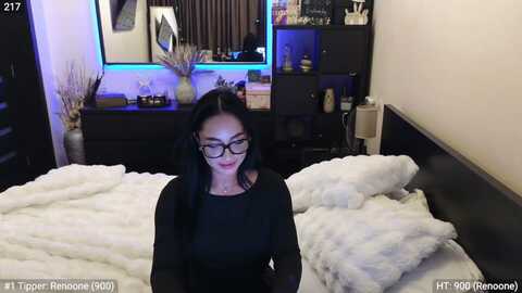 endlesssjoy @ myfreecams on 20231201