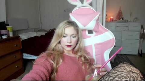 lolypopbubble @ myfreecams on 20231205