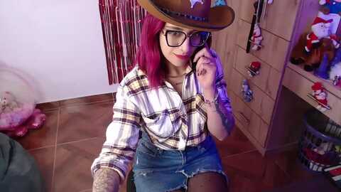 miahot21