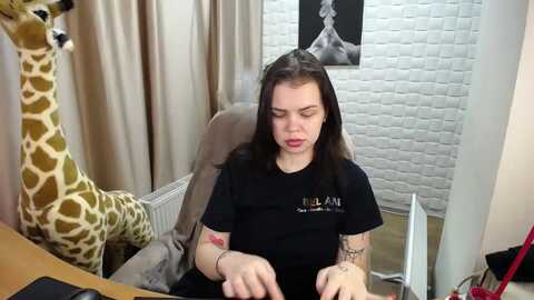 gianna_dior @ myfreecams on 20231210