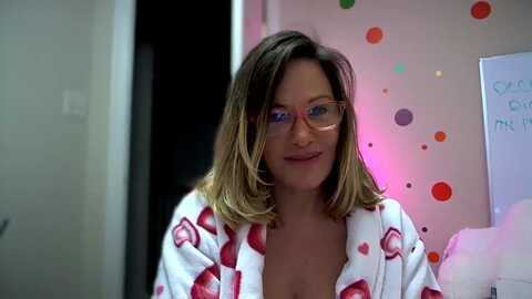 milf_goddess @ myfreecams on 20231210