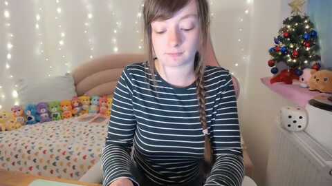 jessiebear_ @ myfreecams on 20231212