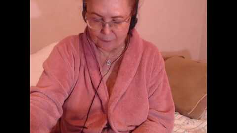 lovablemilf @ myfreecams on 20231212