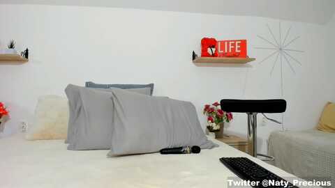 nattyprecious @ myfreecams on 20231212