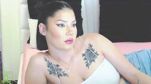 xsugarkellie @ myfreecams on 20231212