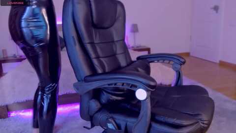 lorettelorena @ myfreecams on 20231215
