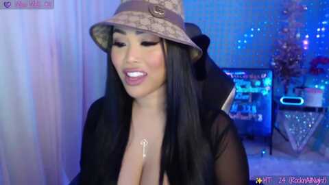 sincityvee @ myfreecams on 20231215