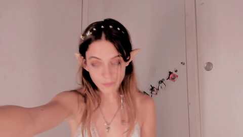 naomidee @ myfreecams on 20231216