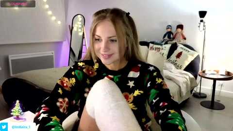 imkeira @ myfreecams on 20231218