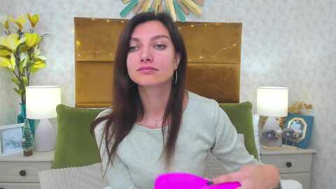 luckysandra @ myfreecams on 20231219