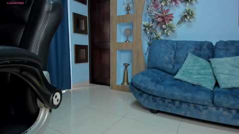 katienolan @ myfreecams on 20231221