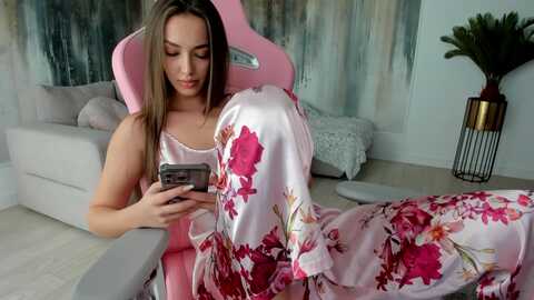 tiffany_h @ myfreecams on 20231223