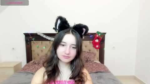 kirasupreme @ myfreecams on 20231225