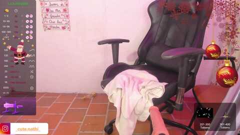 nathalia_44 @ myfreecams on 20231225