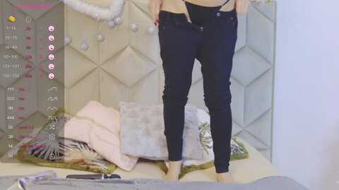 juliarichard @ myfreecams on 20231226