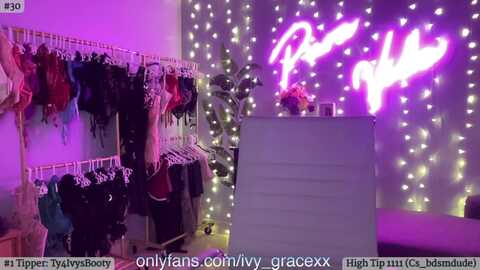 ivygrace @ myfreecams on 20231229