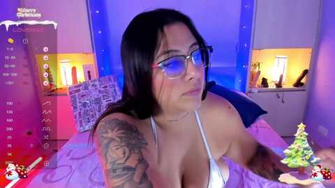 lia_vega @ myfreecams on 20231230