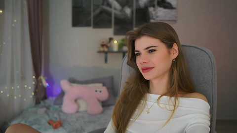 rileyreid_18 @ myfreecams on 20231230