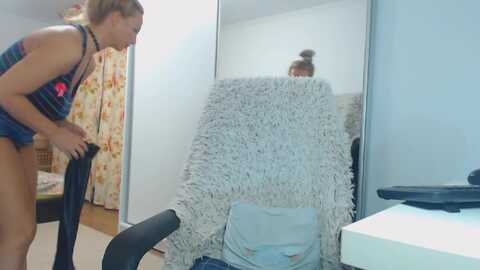 merlyn4u @ myfreecams on 20240102