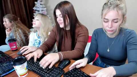 yourpupsik @ myfreecams on 20240102