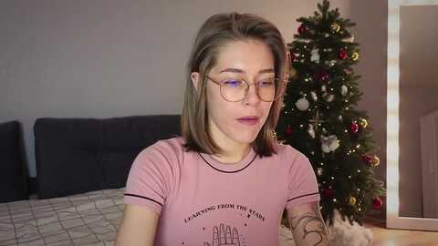 keepspark @ myfreecams on 20240104
