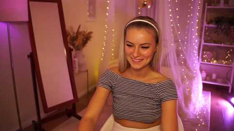 aurora_sweet @ myfreecams on 20240105