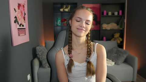 natasha_malk @ myfreecams on 20240105