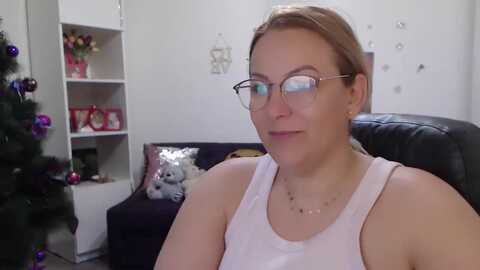 a_baby_boo @ myfreecams on 20240107