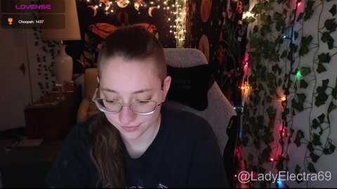 ladyelectra69 @ myfreecams on 20240110