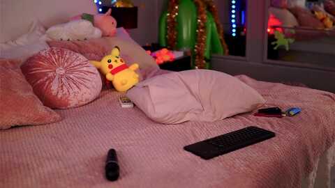 haileycole @ myfreecams on 20240111