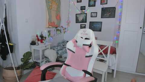 mia_mimi @ myfreecams on 20240112